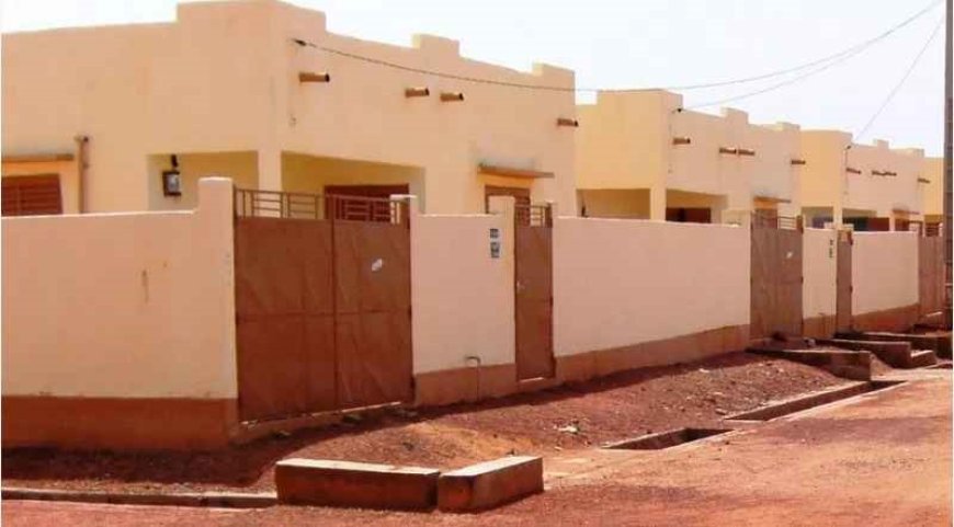 OCCUPATION ILLICITE DU SITE DES LOGEMENTS SOCIAUX DE N’TABACORO : Plus de 1 000 hectares de terrain à démolir