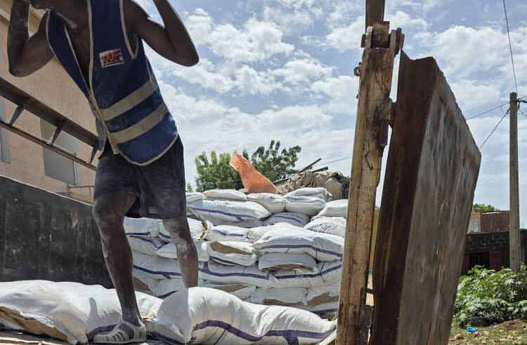 LUTTE CONTRE LA CONTREBANDE : La BMI intercepte 29 tonnes de farine et de sucre à Kayes