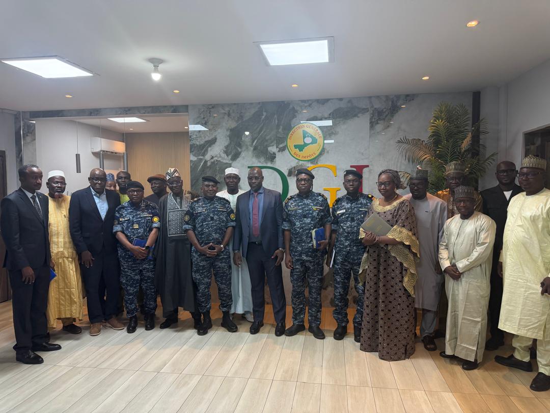 Visite de courtoisie du Directeur général des douanes à la DGI : Un mariage de raison pour renflouer les caisses de l&rsquo;État